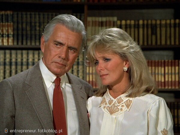 Linda Evans as Krystle, Feb 2