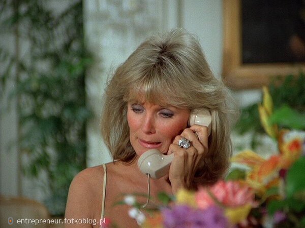 Linda Evans as Krystle, Feb 2