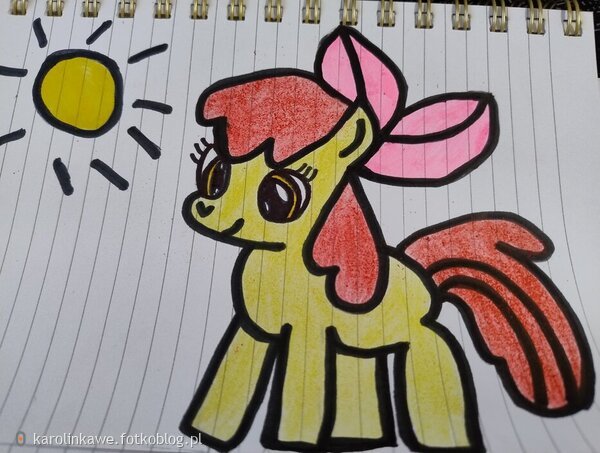 Applebloom wita w słoneczny dzień - My little pony 