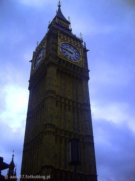 Tak bardzo Cię kocham, jak wysoki jest Big Ben..