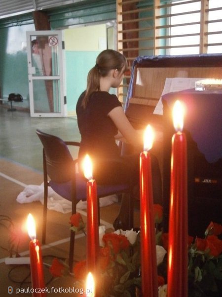 Pianistka. ; D